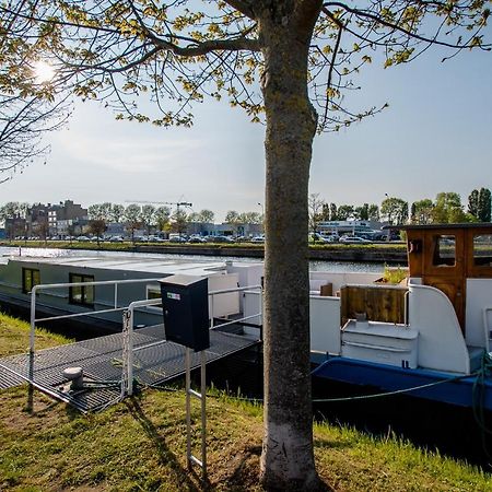 Hotel Houseboat Jana - With Sauna And Terrace Bruggy Exteriér fotografie