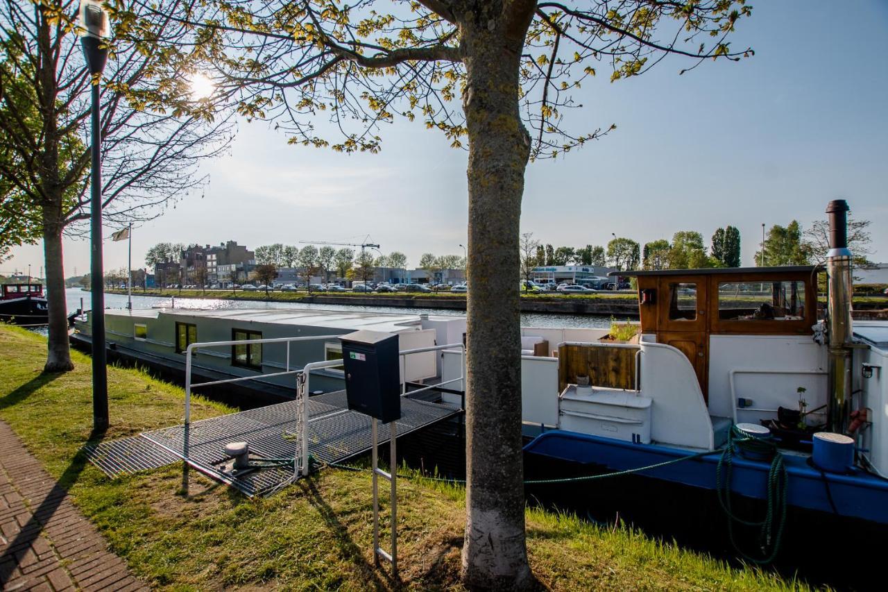 Hotel Houseboat Jana - With Sauna And Terrace Bruggy Exteriér fotografie