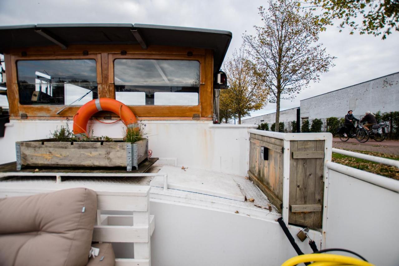 Hotel Houseboat Jana - With Sauna And Terrace Bruggy Exteriér fotografie